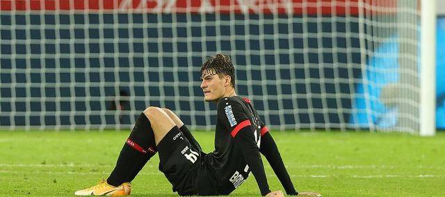  穆西亚拉替补登场建奇功，拜仁险胜斯图加特继续领跑