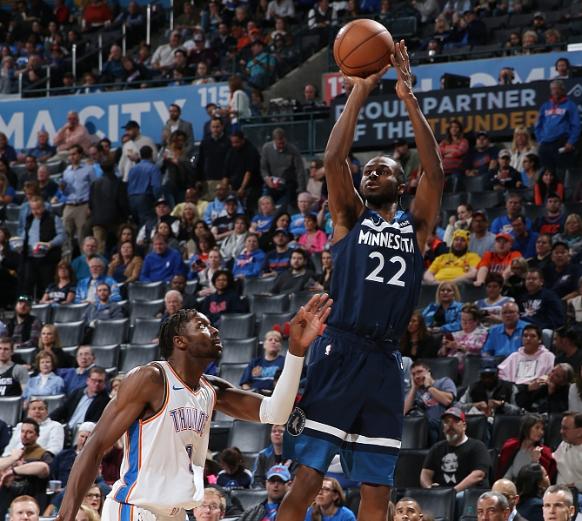  戈贝尔两双加五帽森林狼筑起禁飞区退雷霆  