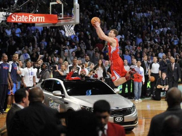  拉文暴力美学扣篮集锦，公牛加时苦战险胜活塞保希望