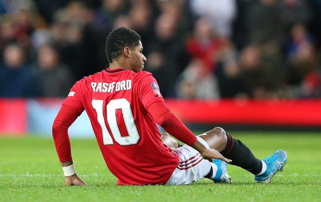  阿斯顿维拉中场核心伤退球队憾平布伦特福德